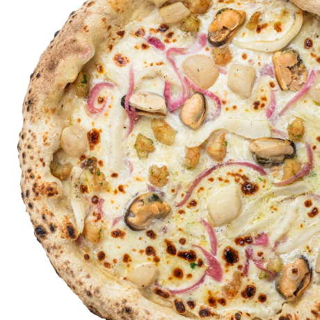 Pizza with seafood