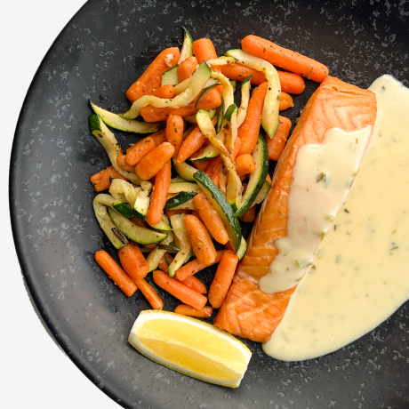Salmon with vegetables